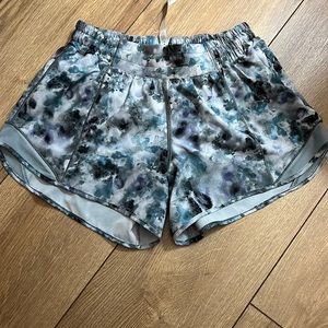 Lululemon hotty hot shorts